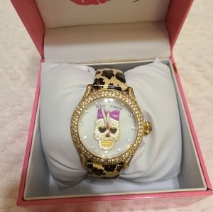 Betsey Johnson Skull Leopaed band watch